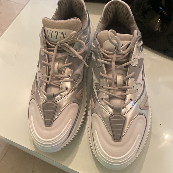 Valentino sneakers - Picture 6 of 8